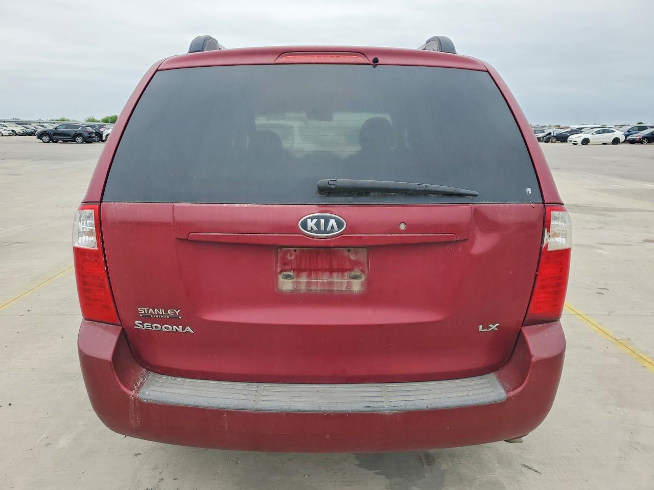 Kia Sedona Lx