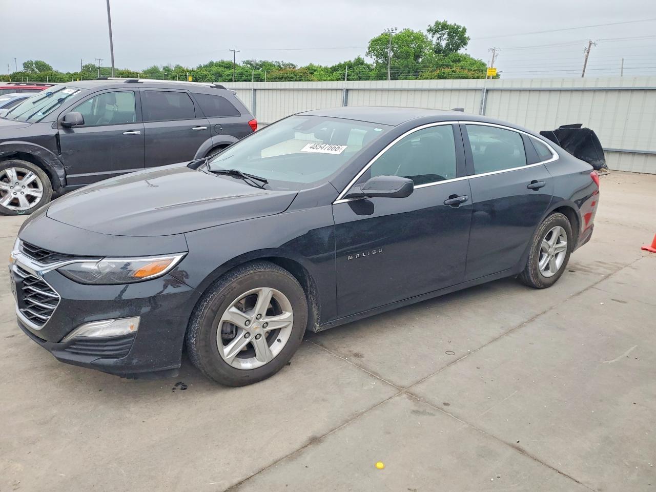 Salvage Chevrolet Malibu Image