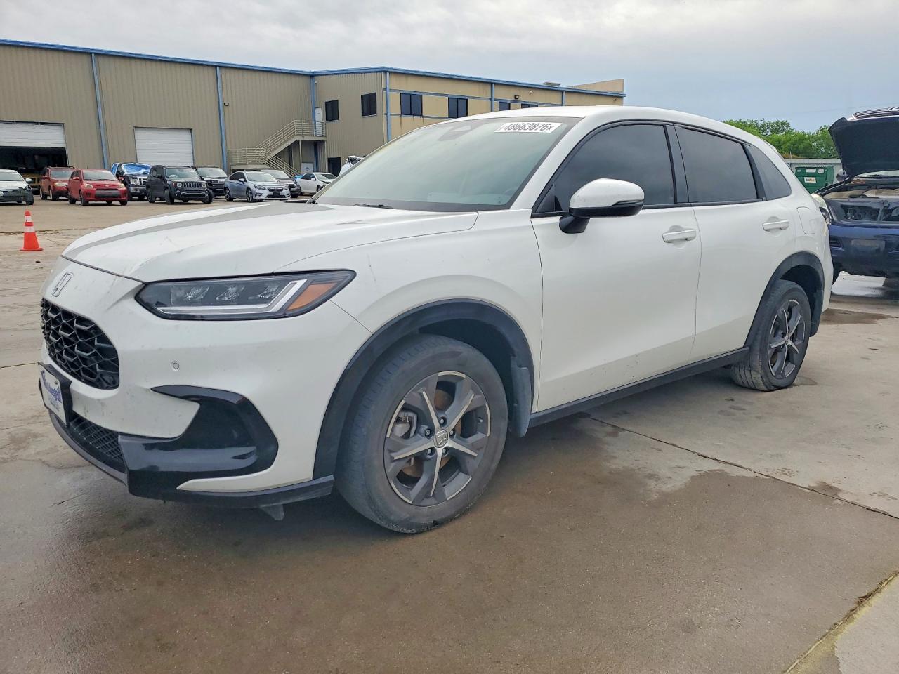 Salvage Honda HR-V Image