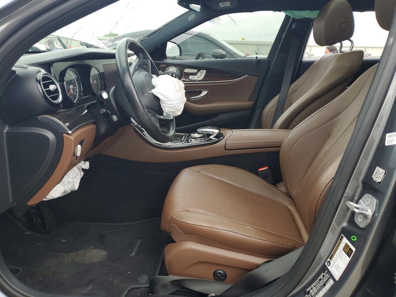 Mercedes-Benz E-Class 300 4matic