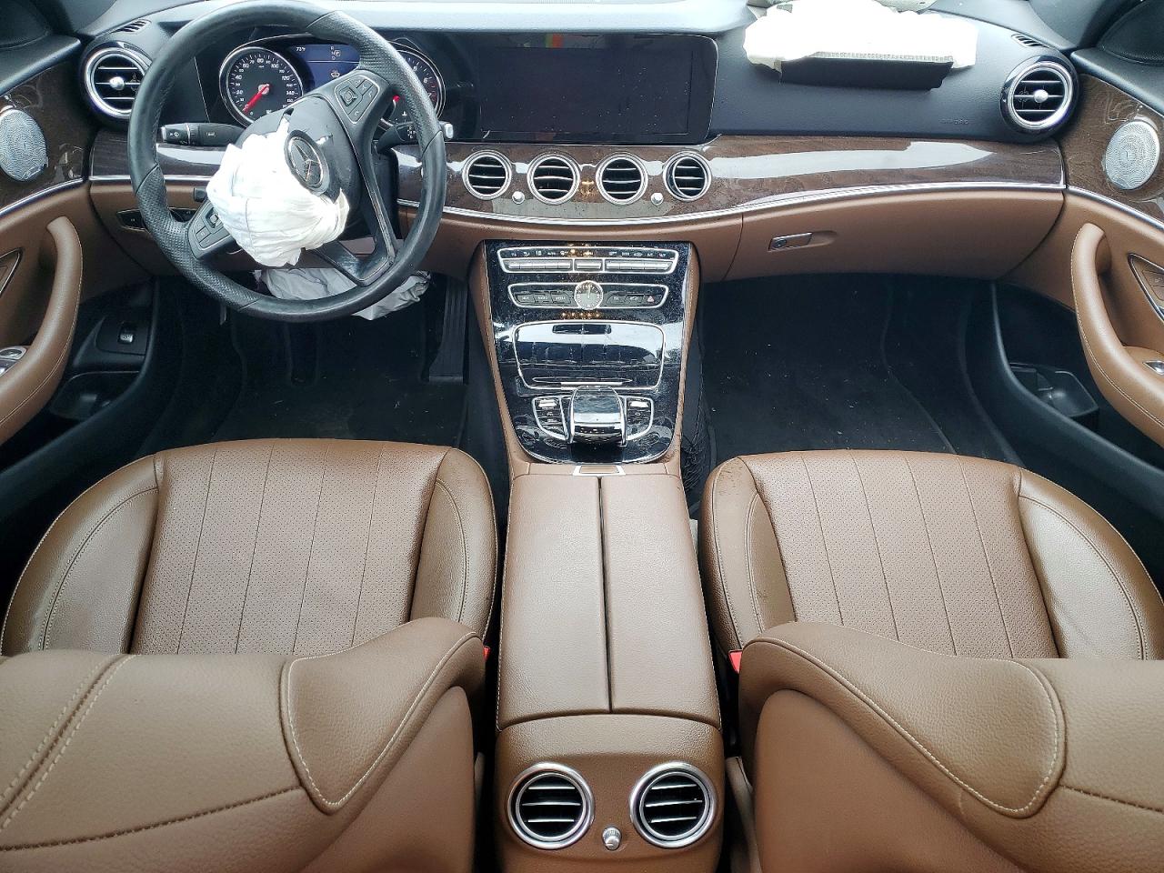 Mercedes-Benz E-Class 300 4matic