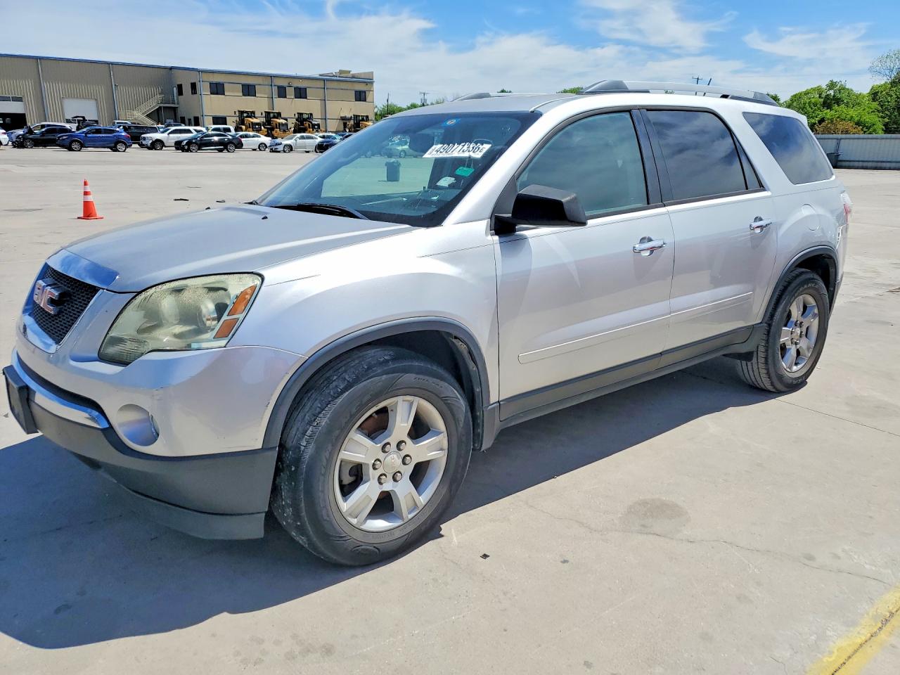 Salvage GMC Acadia Image