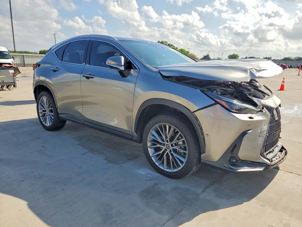 Lexus NX 350h