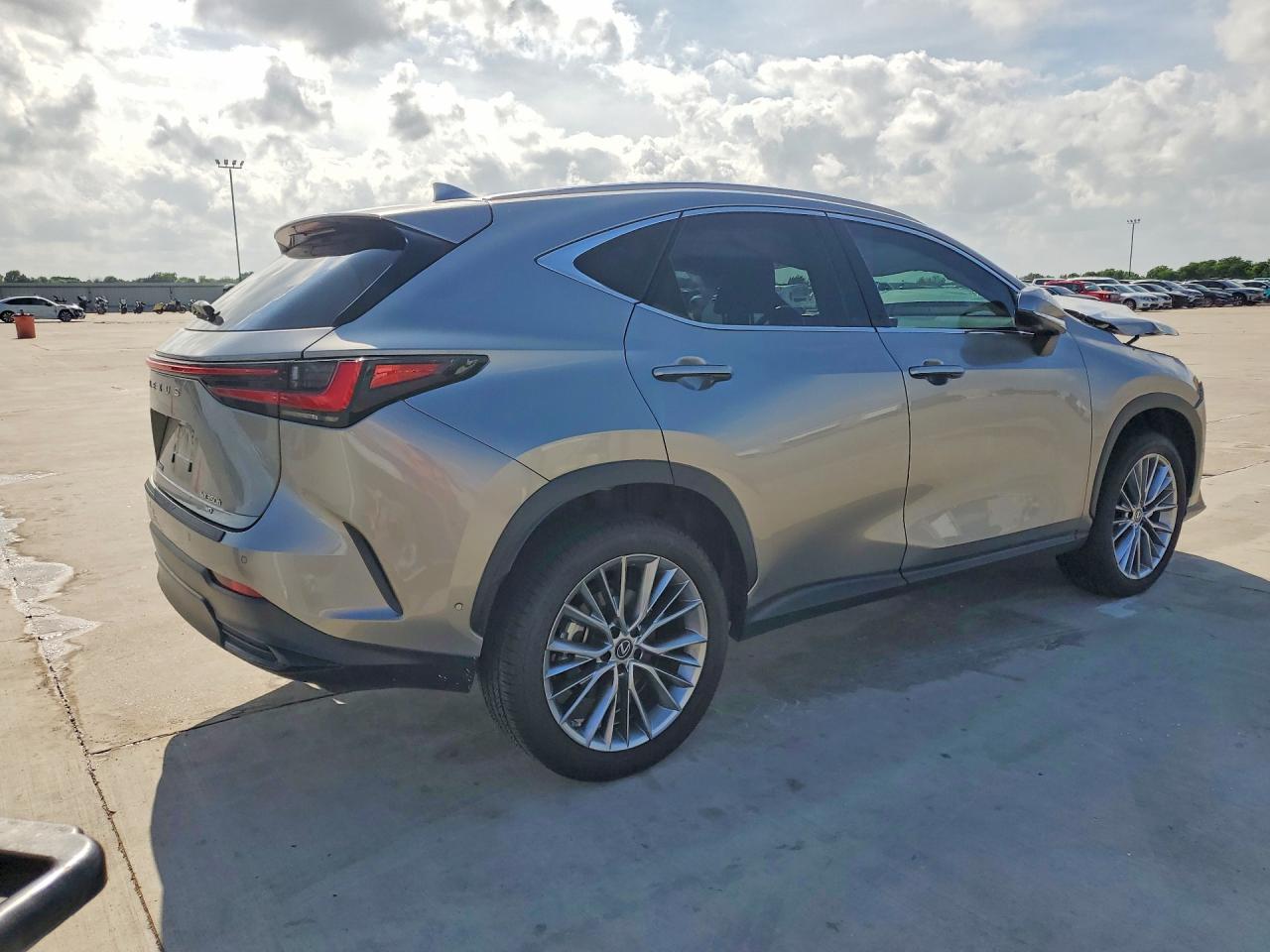 Lexus NX 350h