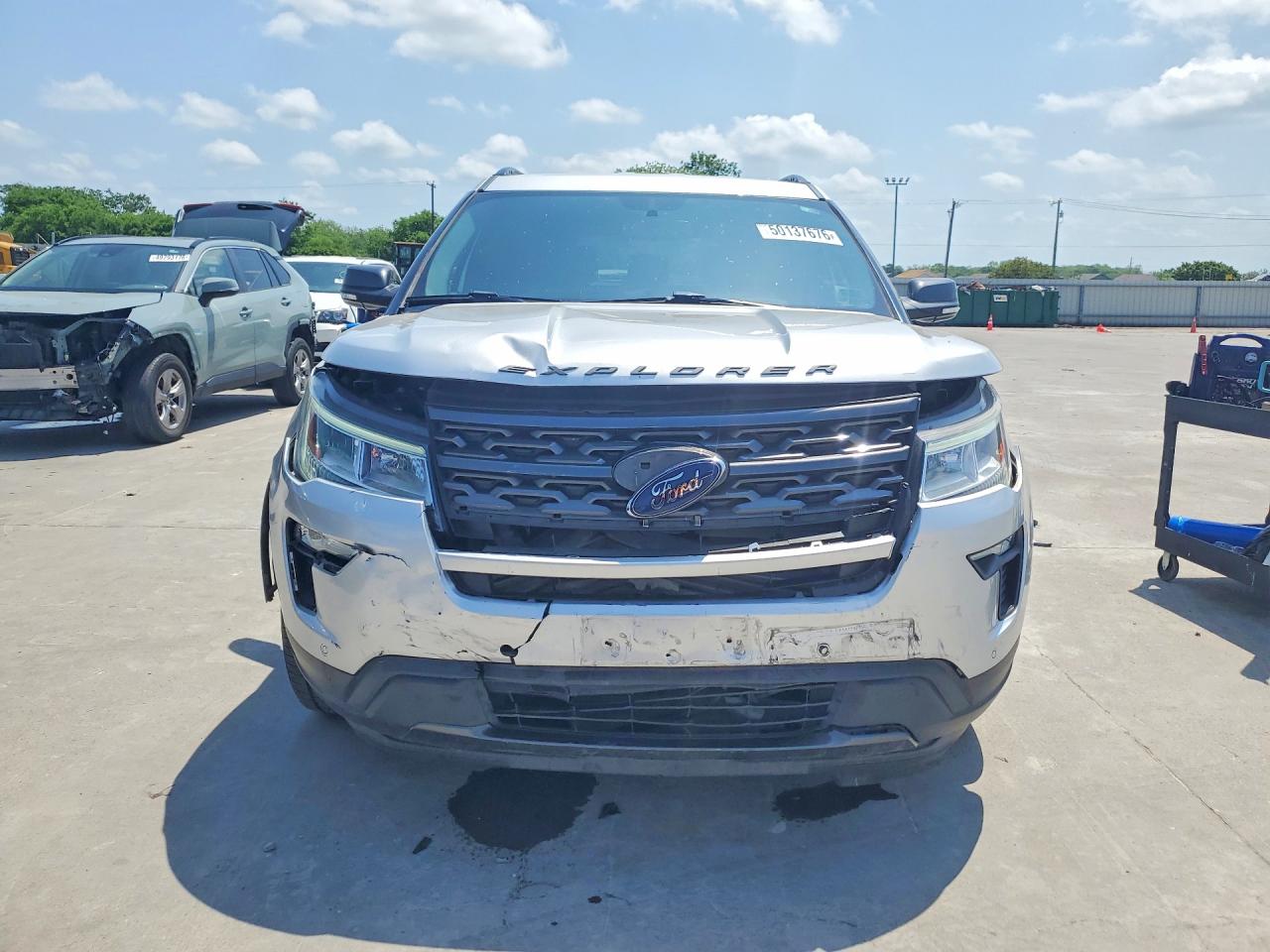Ford Explorer Xlt