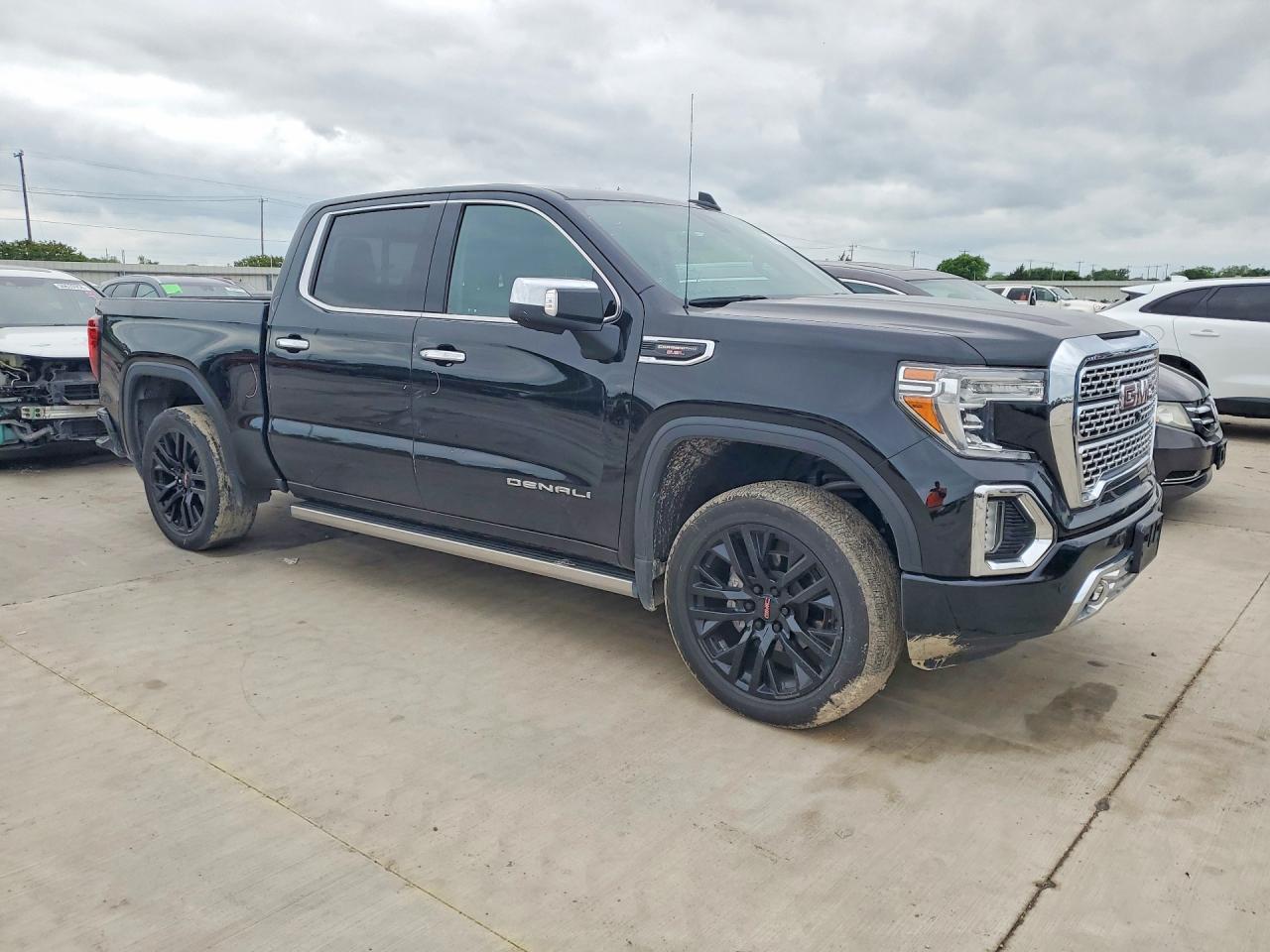 GMC Sierra K1500 Denali