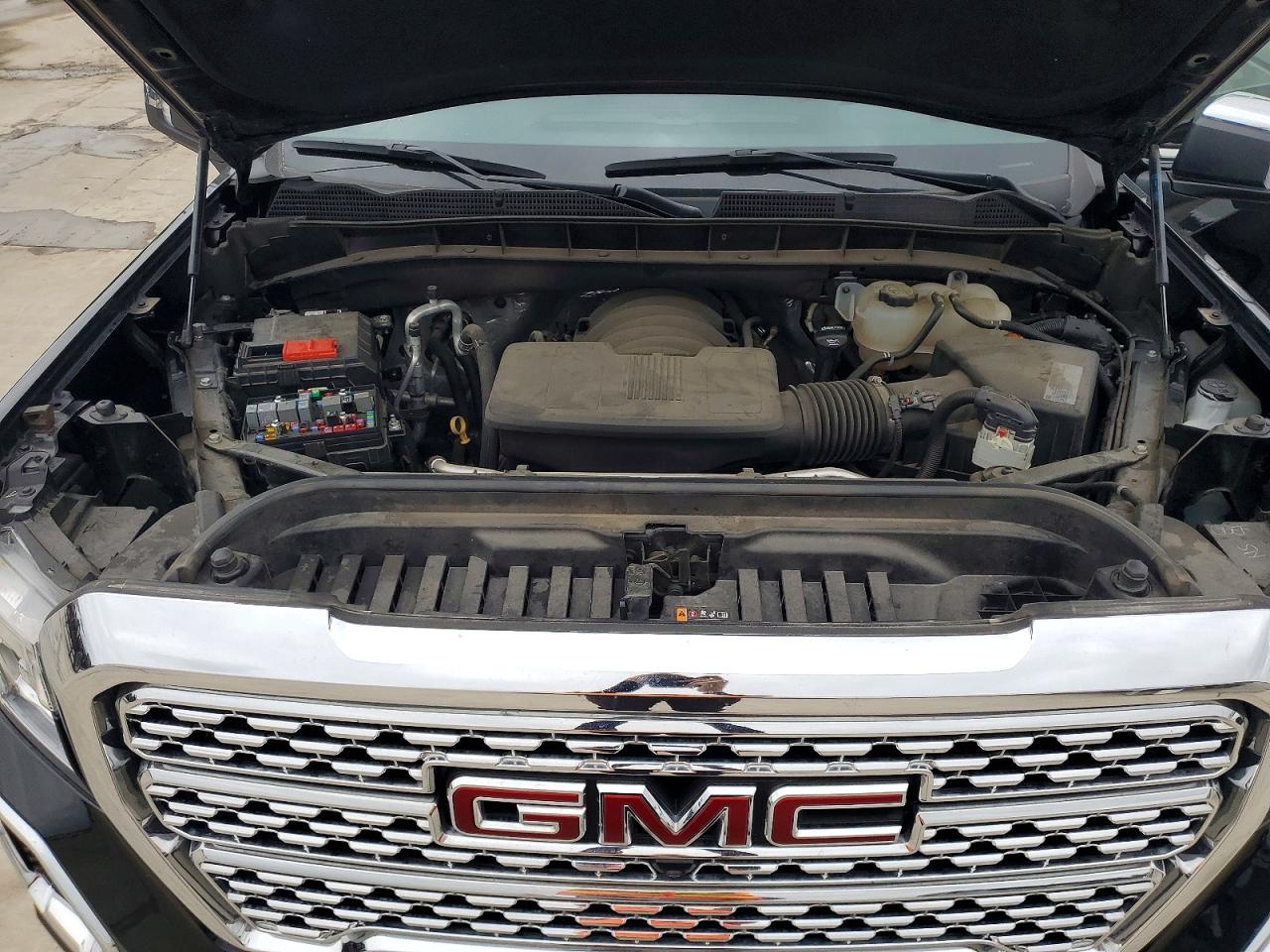 GMC Sierra K1500 Denali