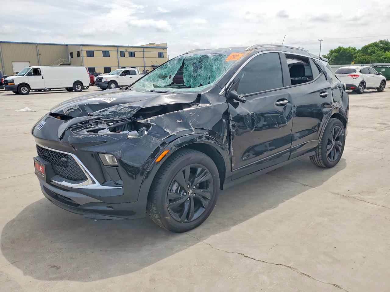 Salvage Buick Encore Image