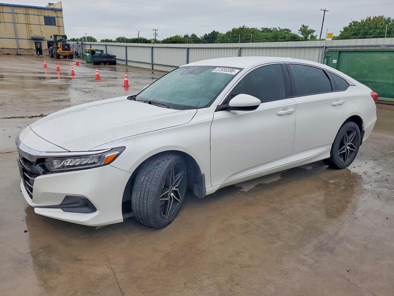 Salvage Honda Accord Image