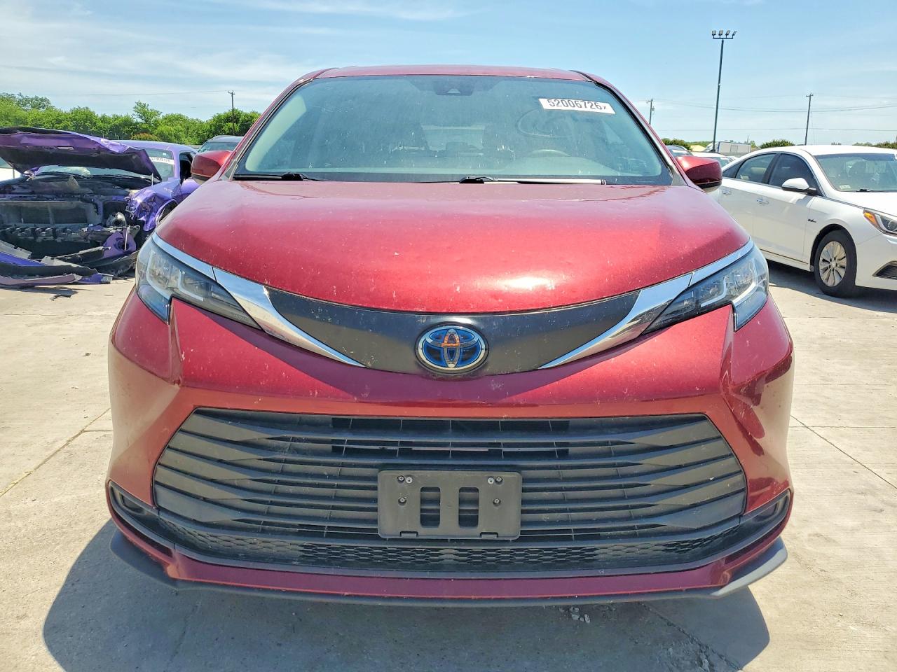 Toyota Sienna Le