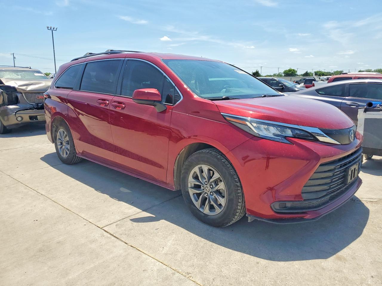 Toyota Sienna Le