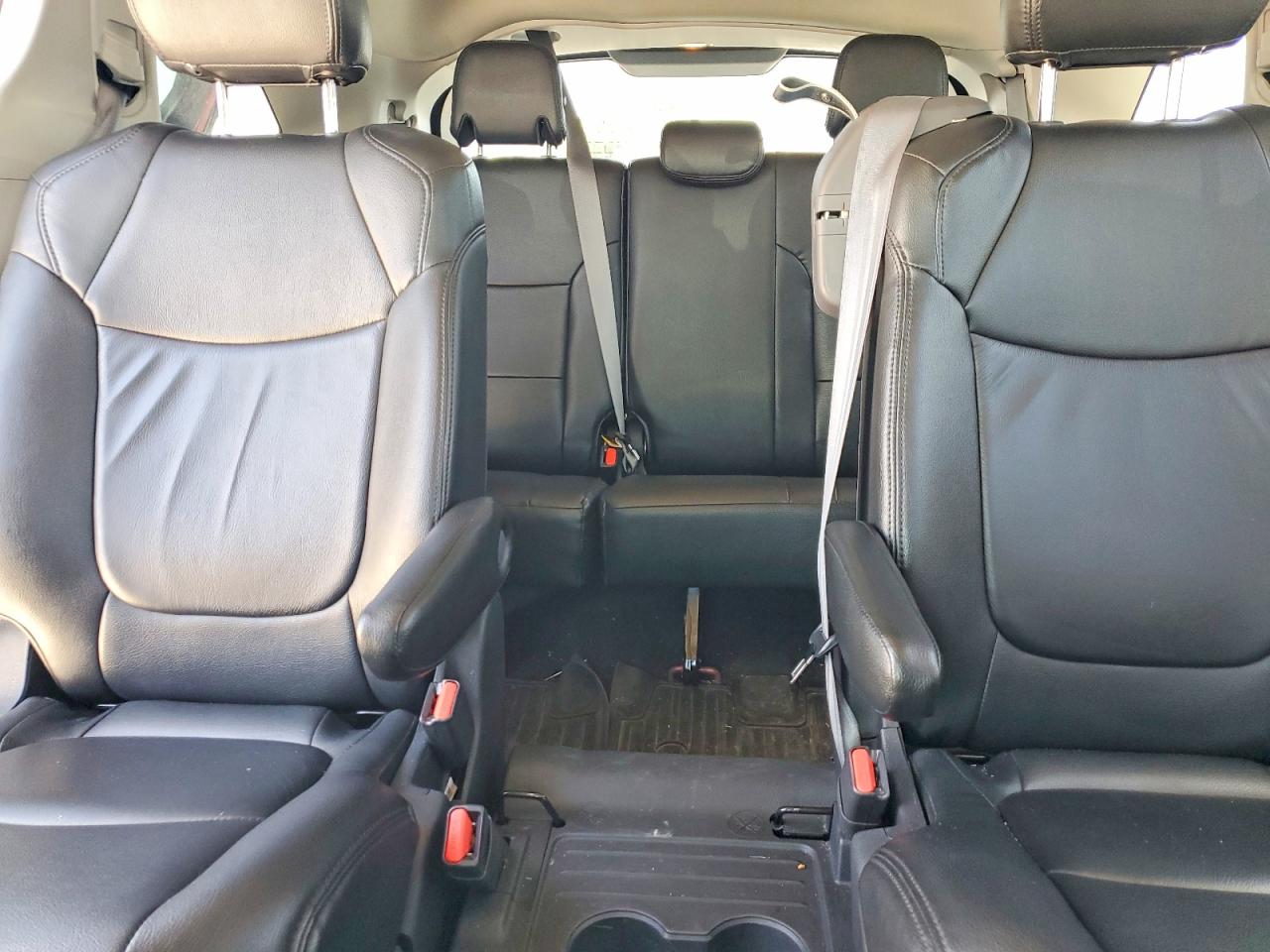 Toyota Sienna Le