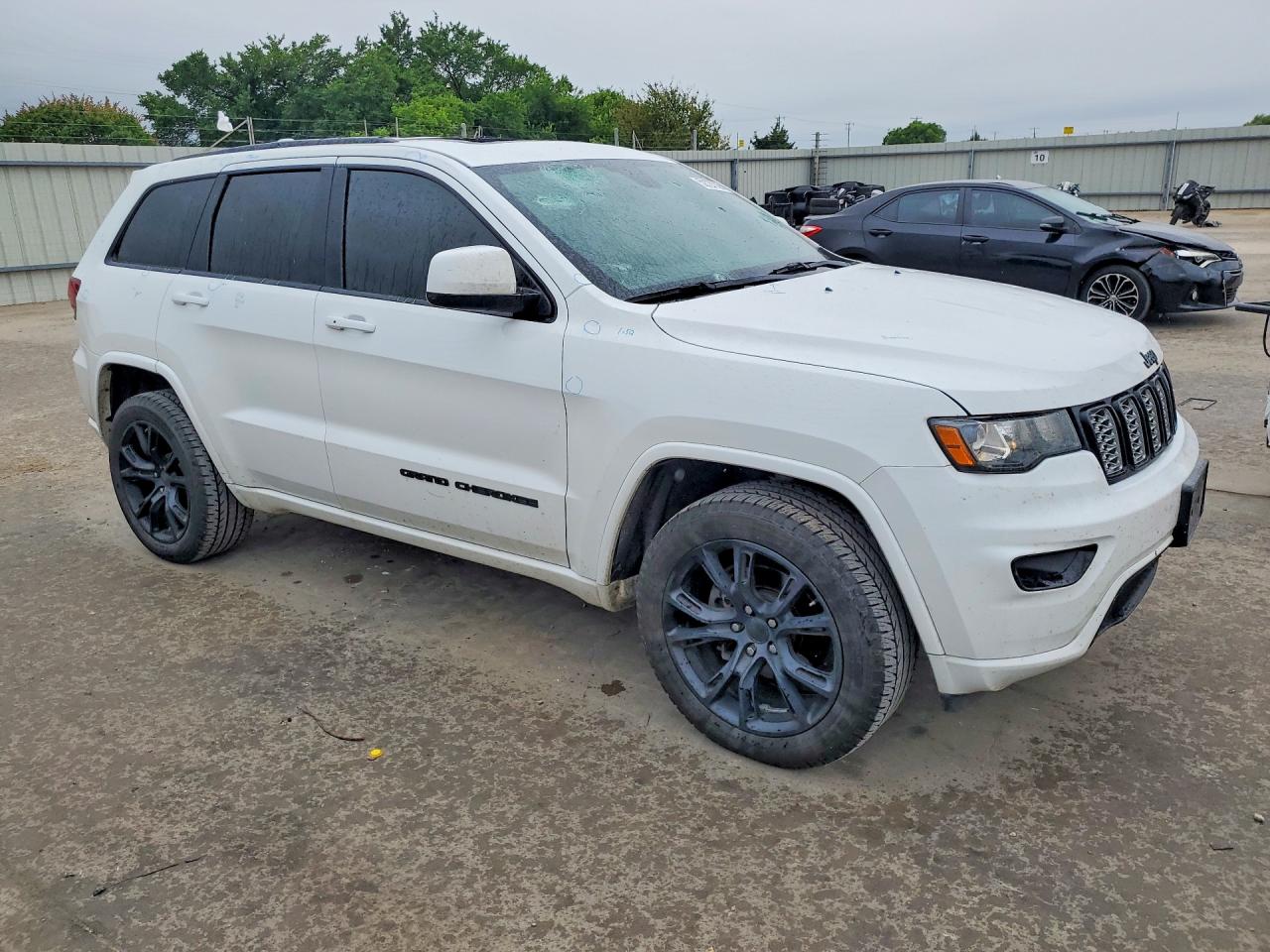 Jeep Cherokee Laredo