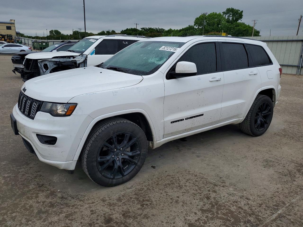 Salvage Jeep Cherokee Image