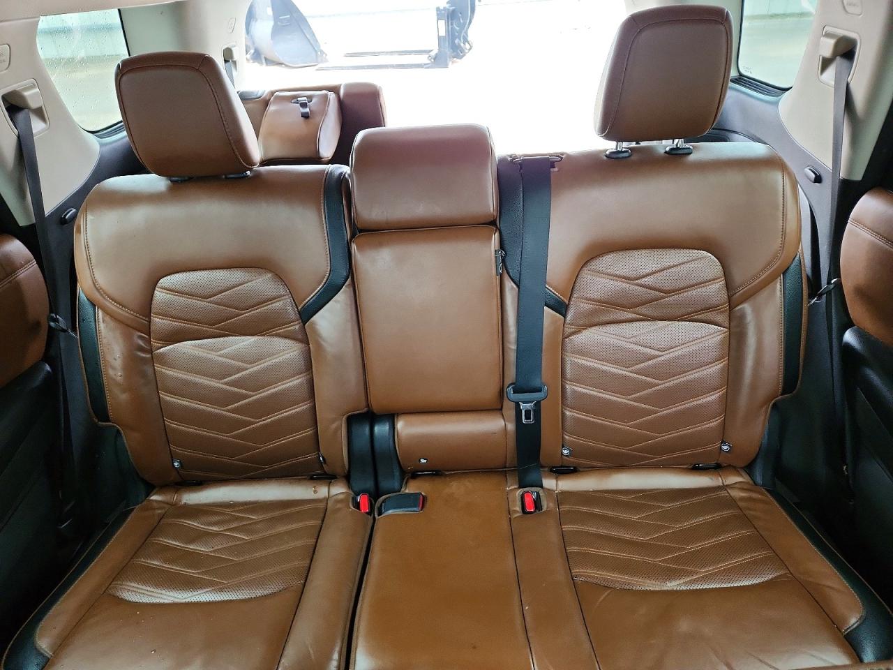 Nissan Pathfinder Platinum
