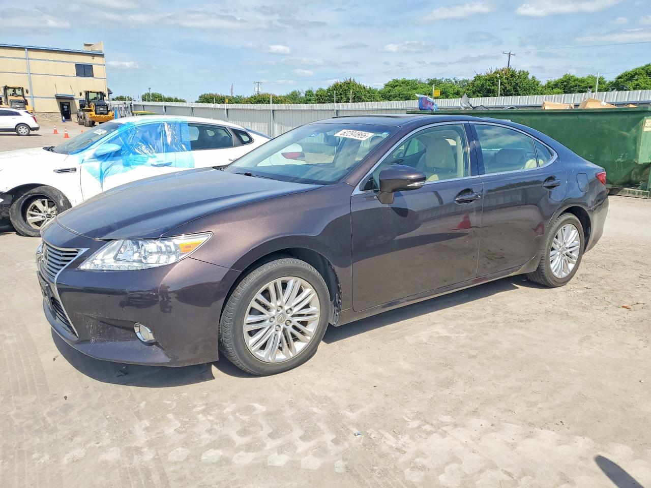 Salvage Lexus Es Image