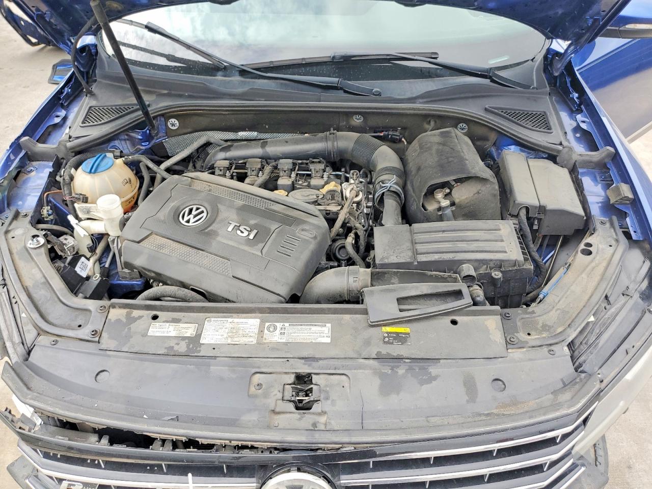 Volkswagen Passat R-line