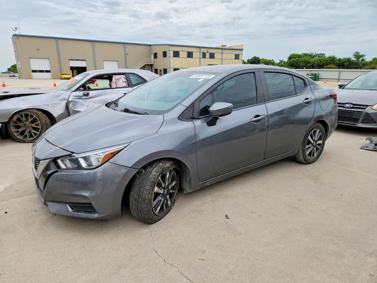 Salvage Nissan Versa Image