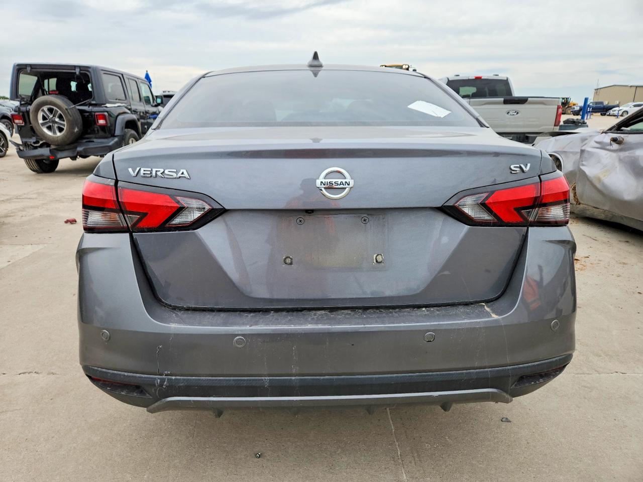 Nissan Versa Sv