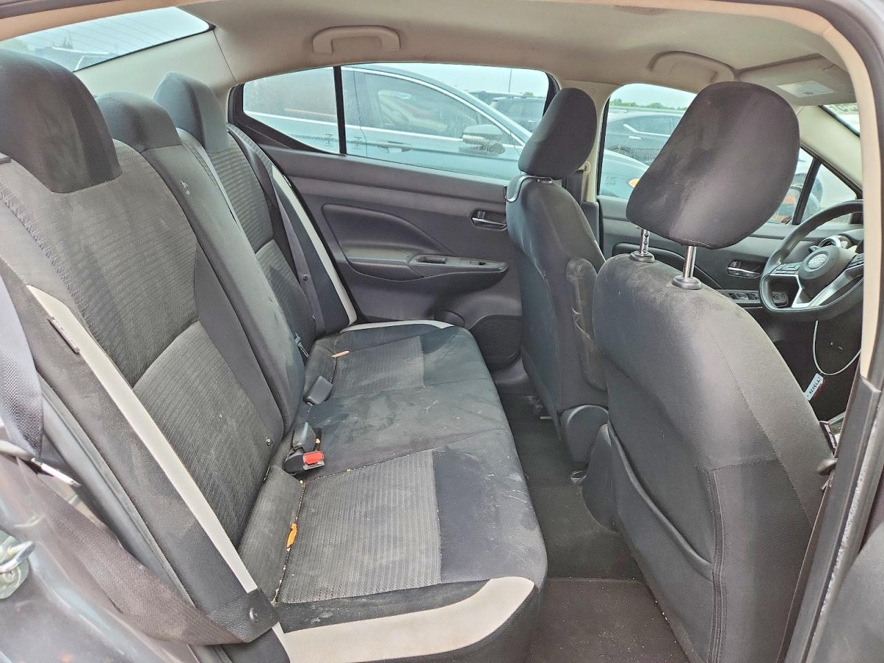 Nissan Versa Sv