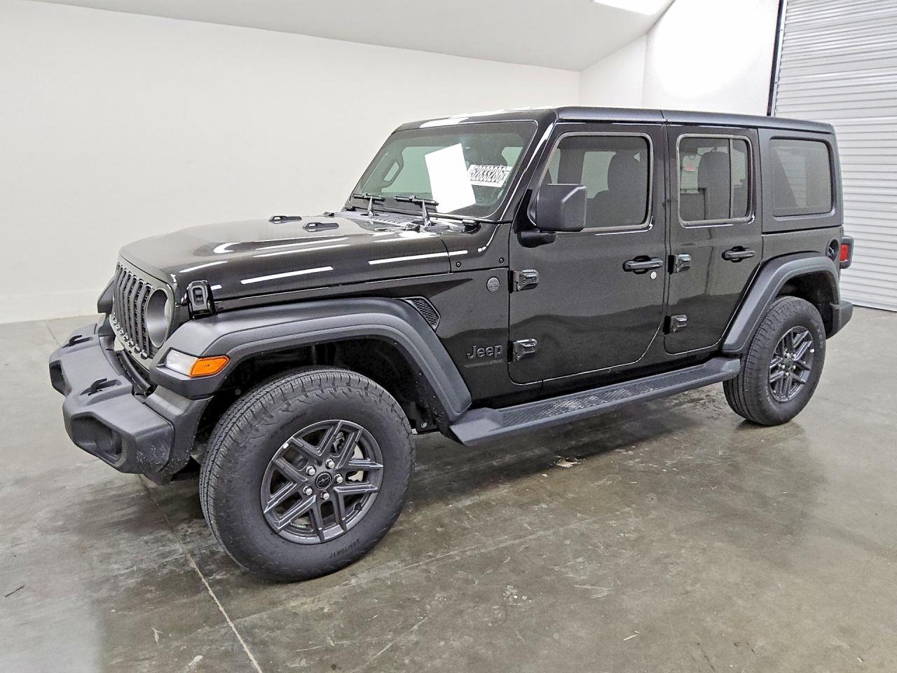 Salvage Jeep Wrangler Image
