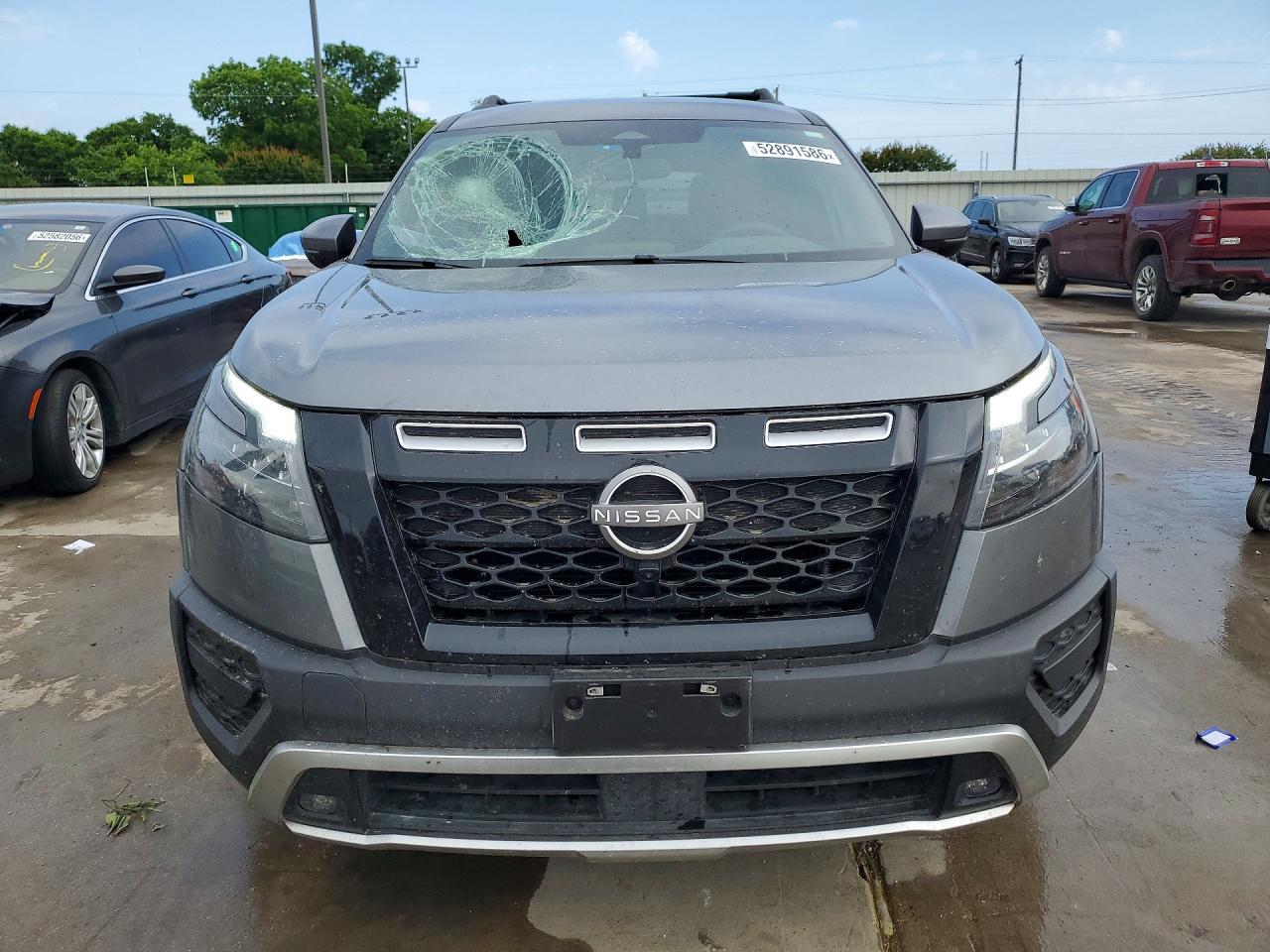 Nissan Pathfinder Rock Creek