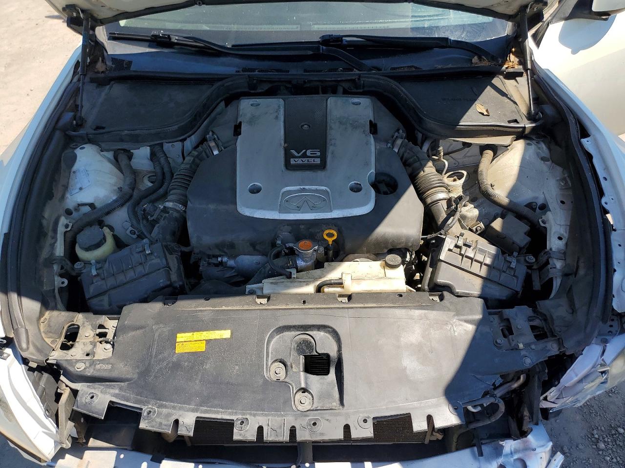 INFINITI G37 Base