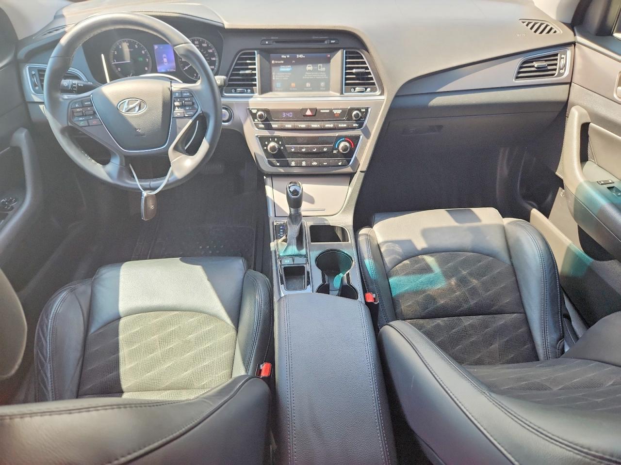 Hyundai SONATA Sport