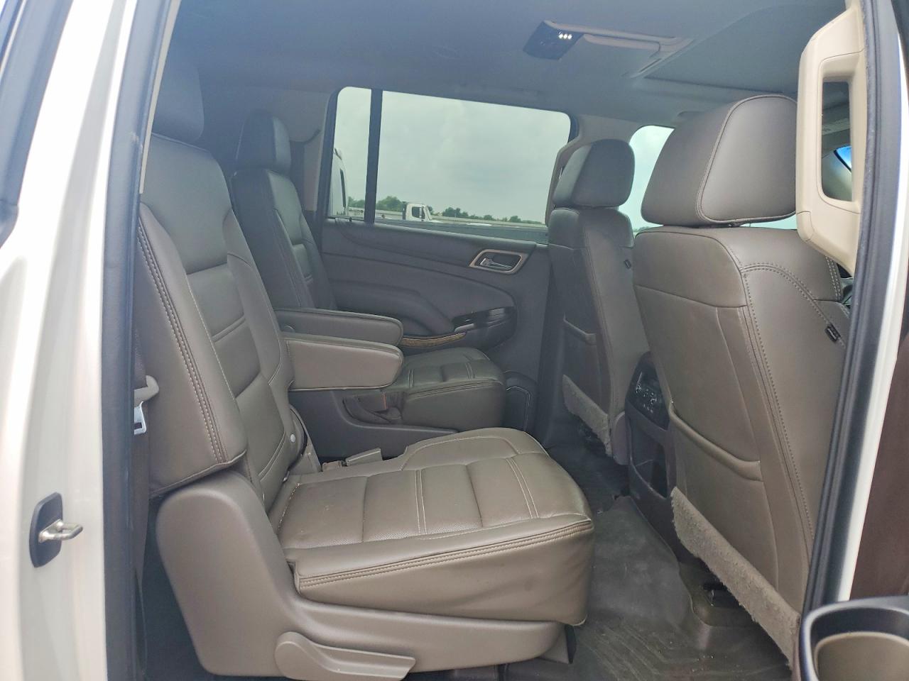 GMC Yukon Denali