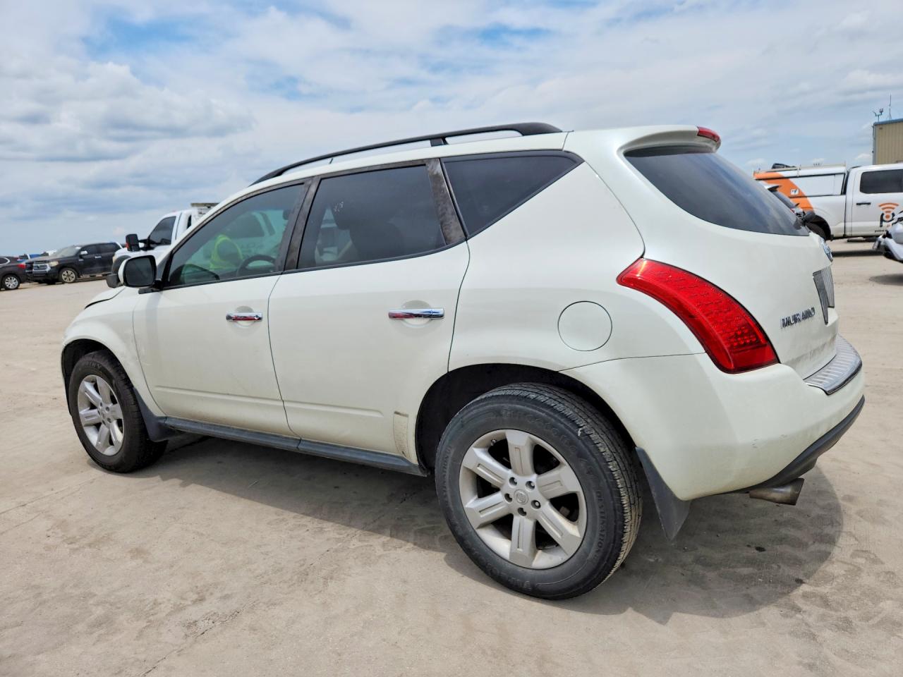 Nissan Murano S