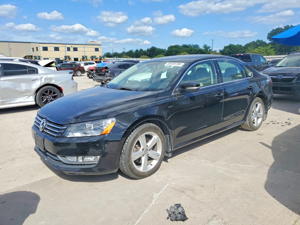 Salvage Volkswagen Passat Image