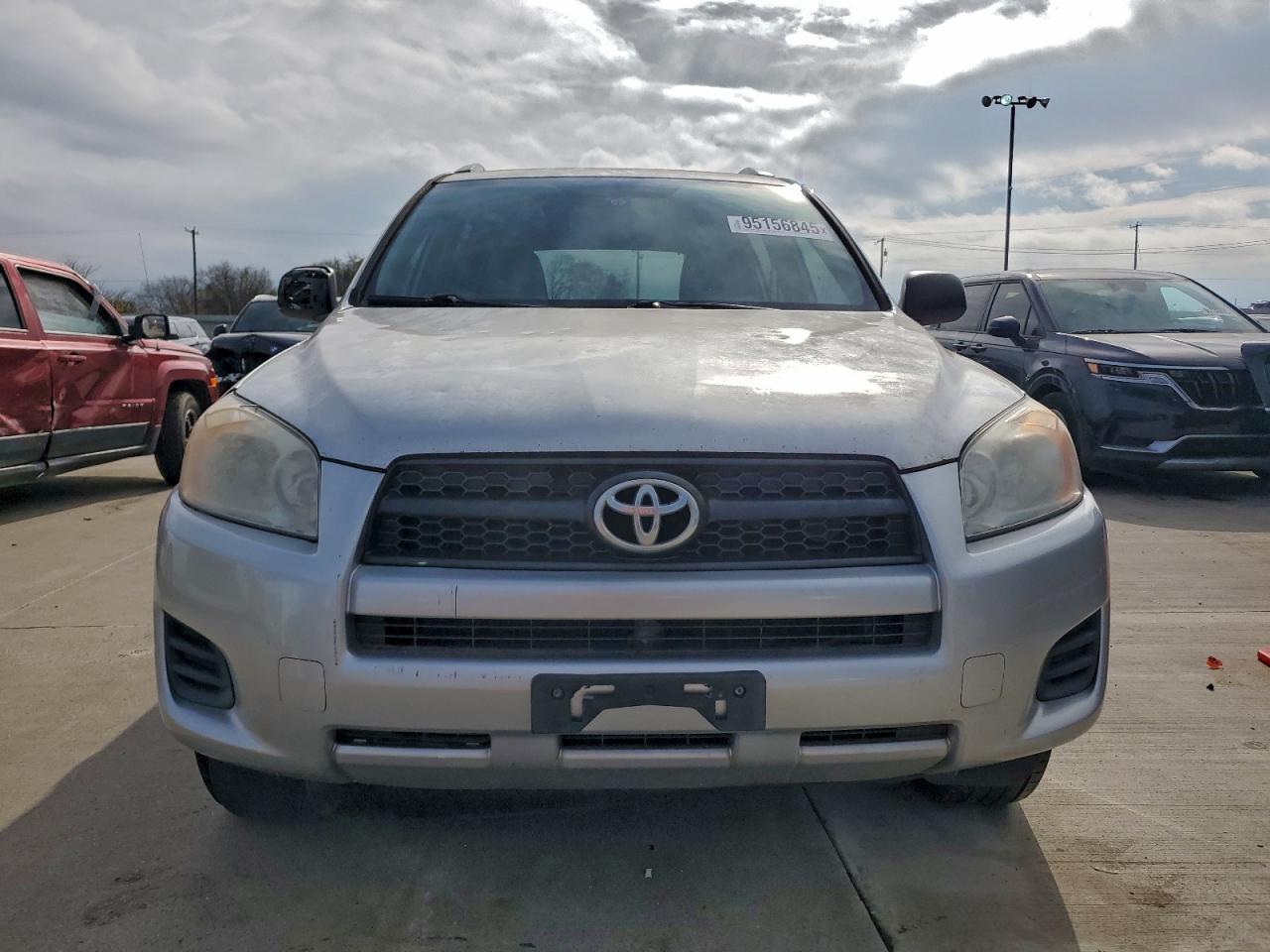 Toyota RAV4 Base