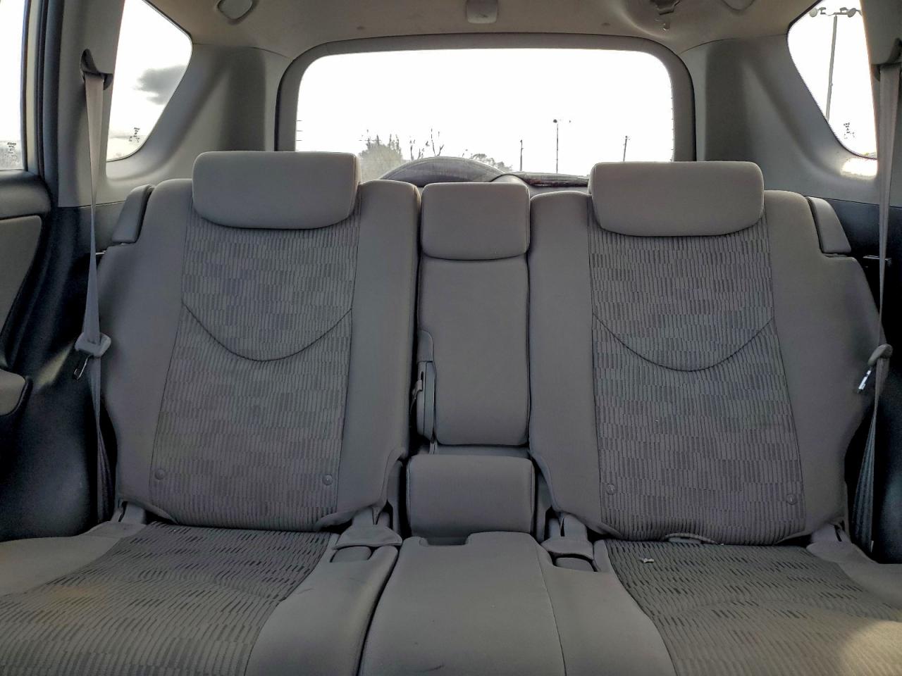 Toyota RAV4 Base