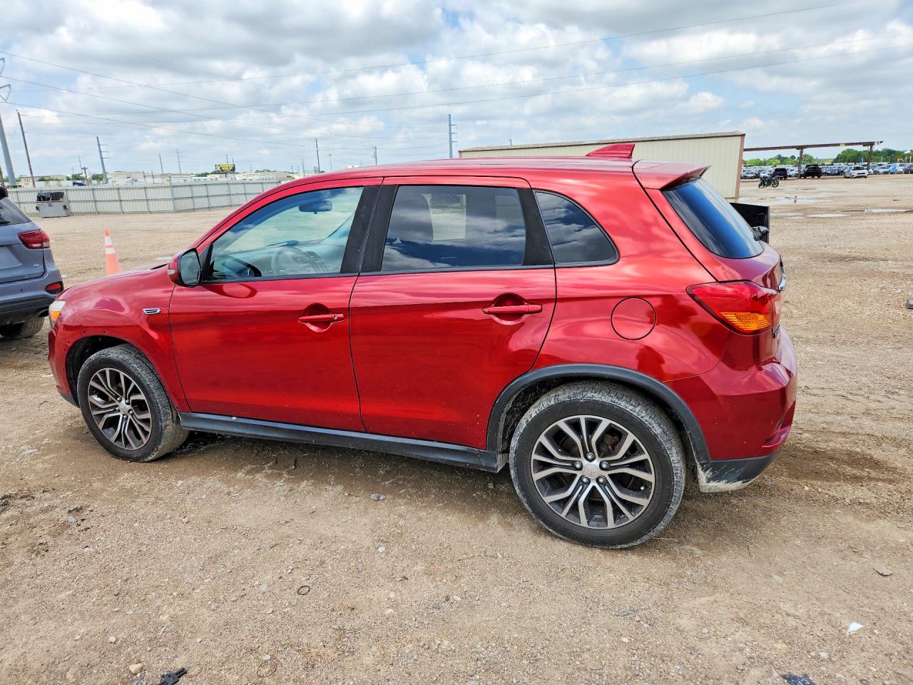 Mitsubishi Outlander Es