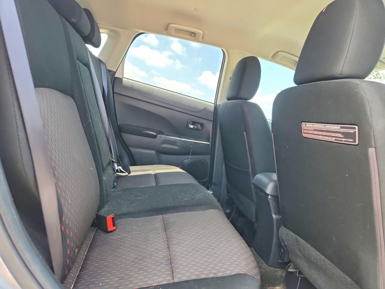 Mitsubishi Outlander Es
