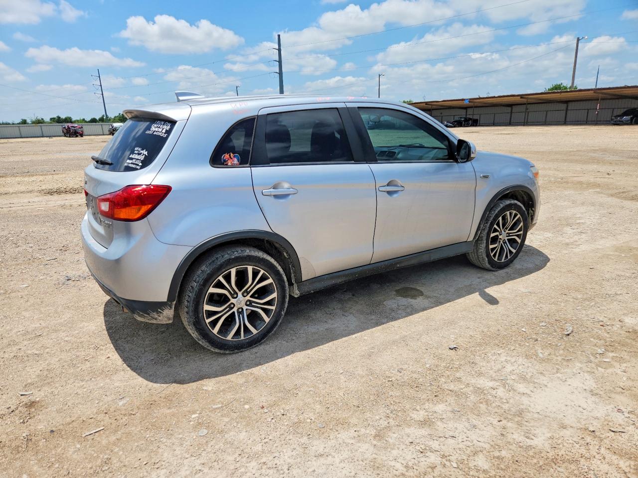 Mitsubishi Outlander Es