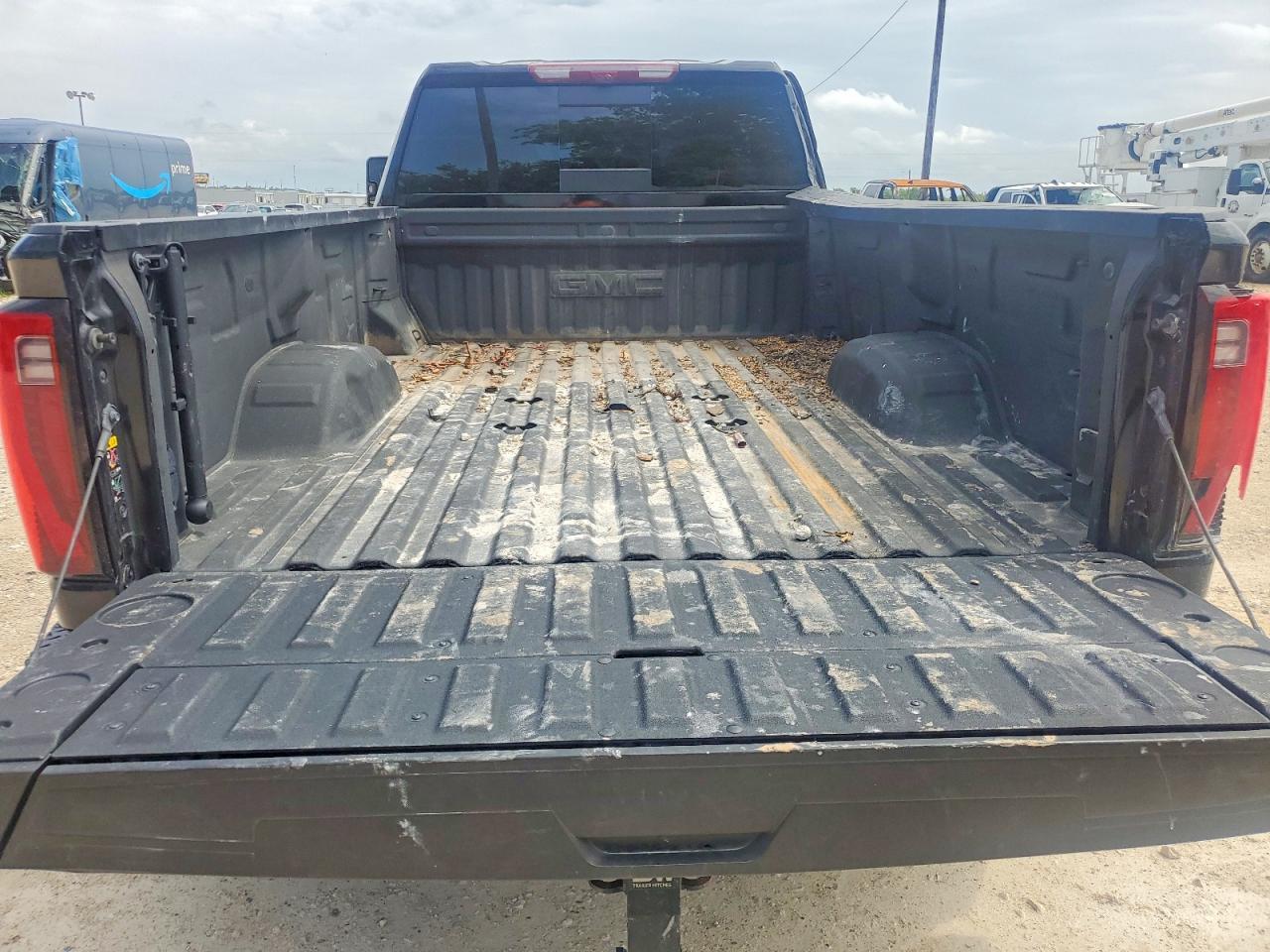 GMC Sierra K3500 Denali