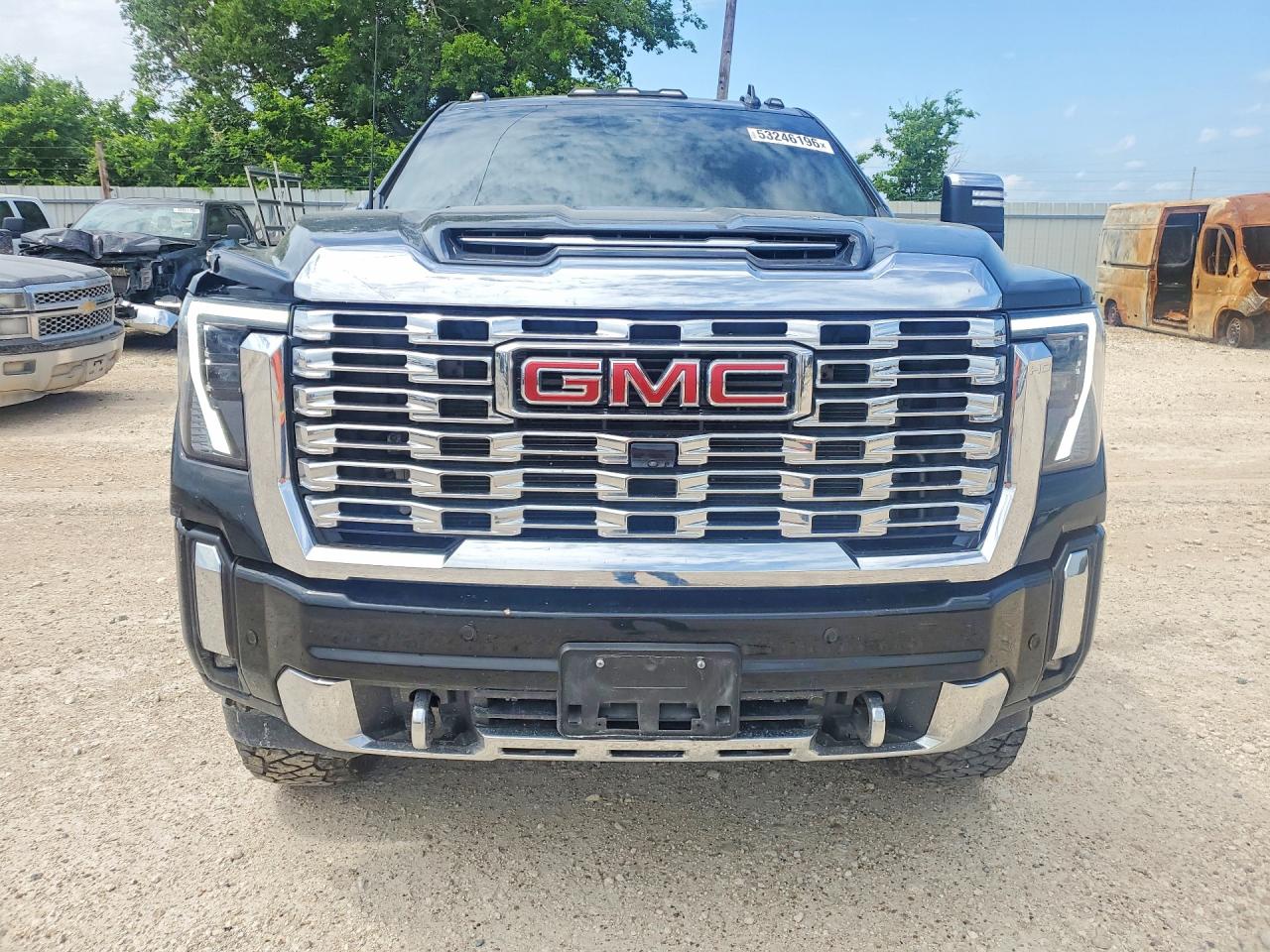 GMC Sierra K3500 Denali