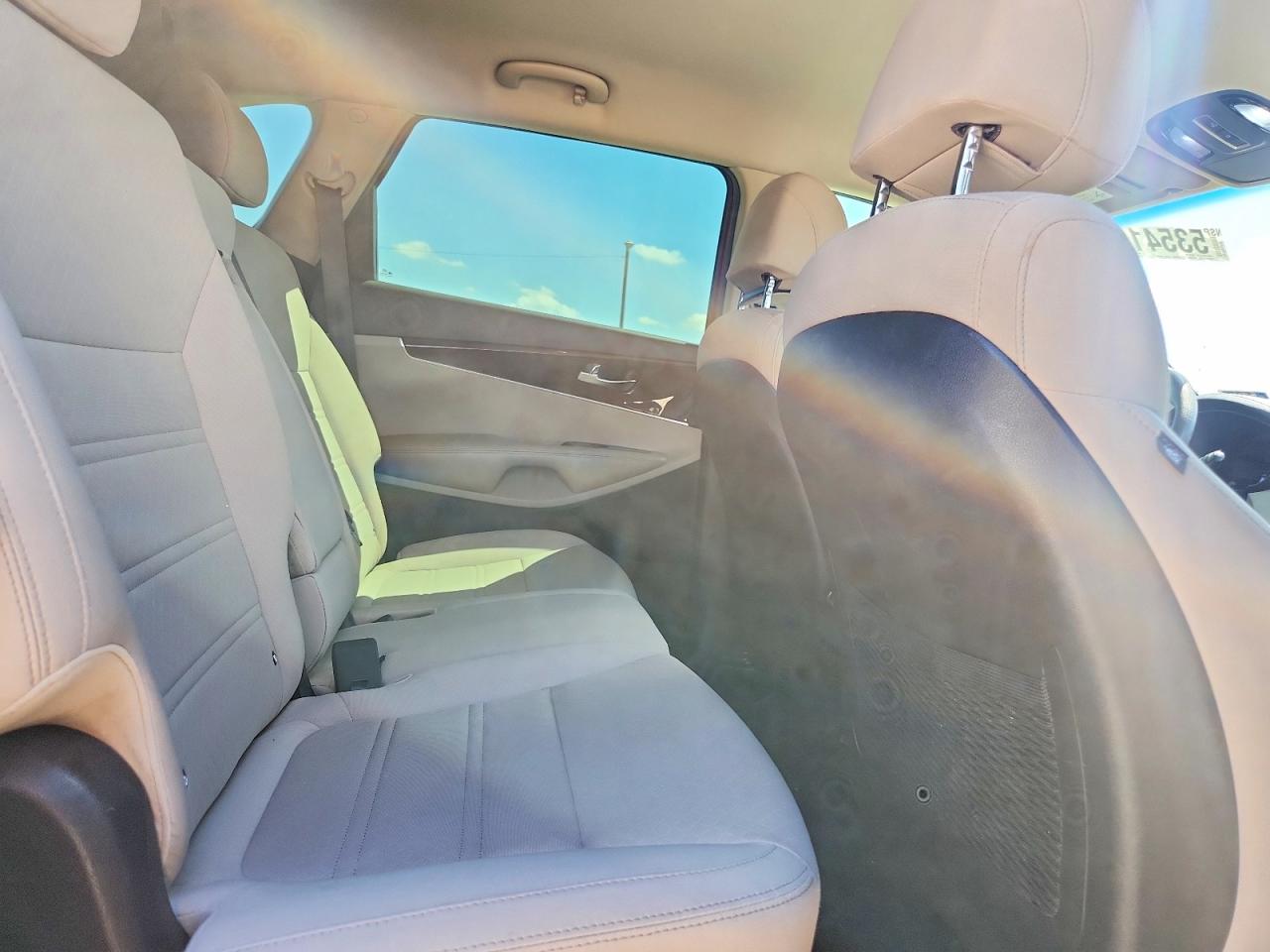 Kia Sorento Lx