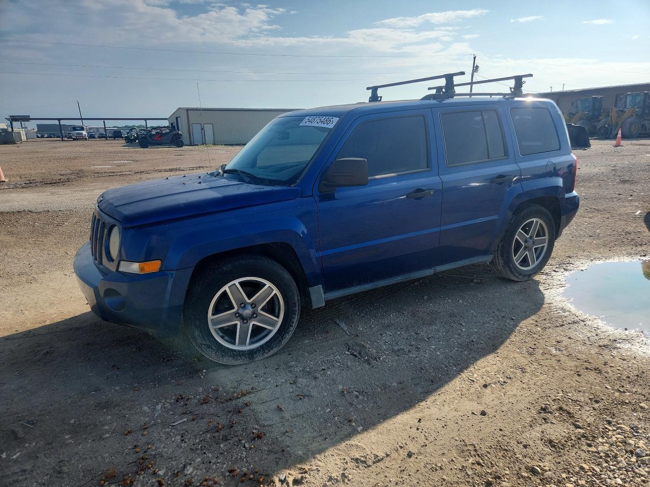 Salvage Jeep Patriot Image
