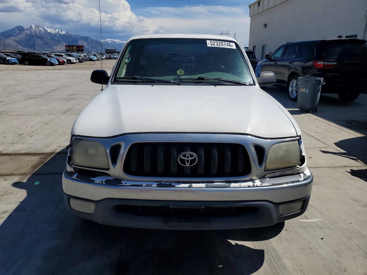 Toyota Tacoma Xtracab