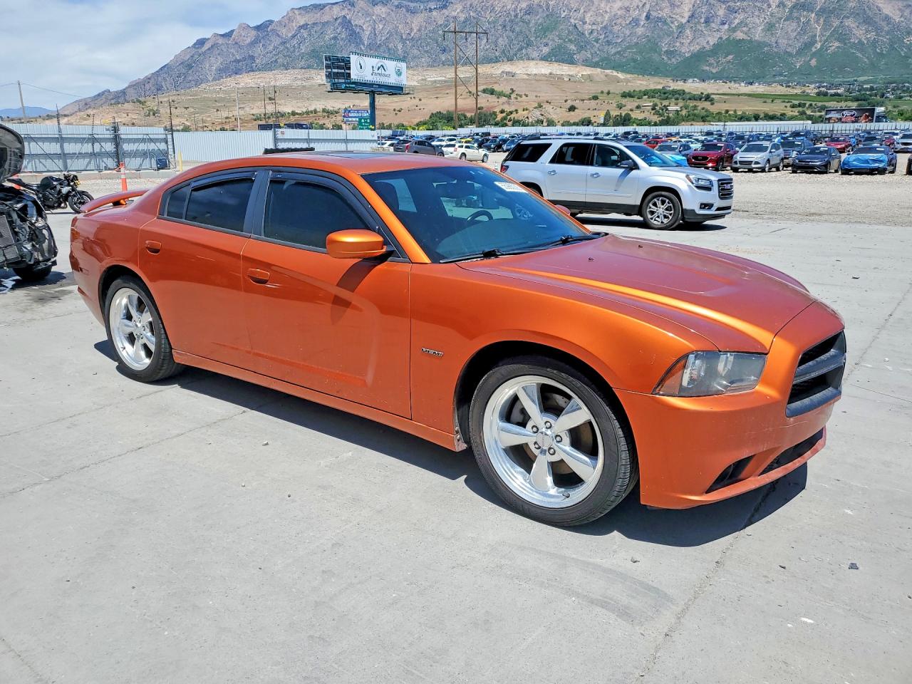 Dodge Charger R
