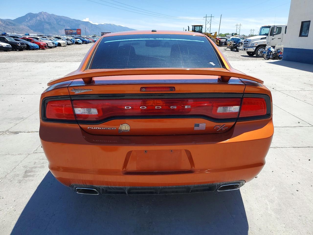 Dodge Charger R