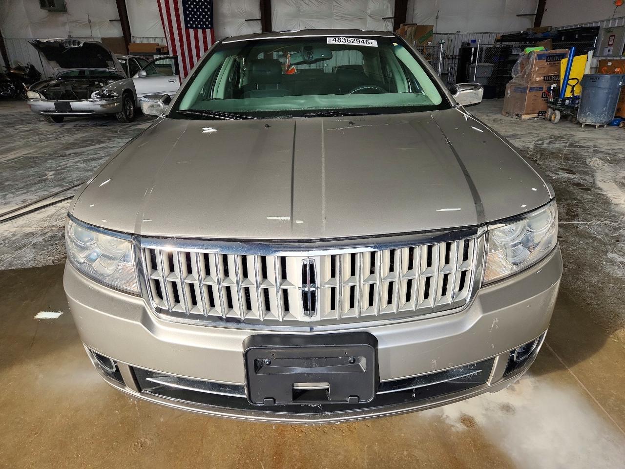Lincoln MKZ