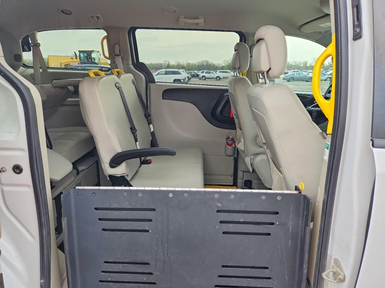 Dodge Caravan Se