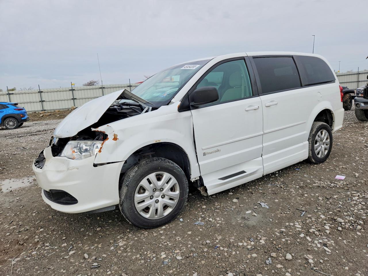 Salvage Dodge Caravan Image