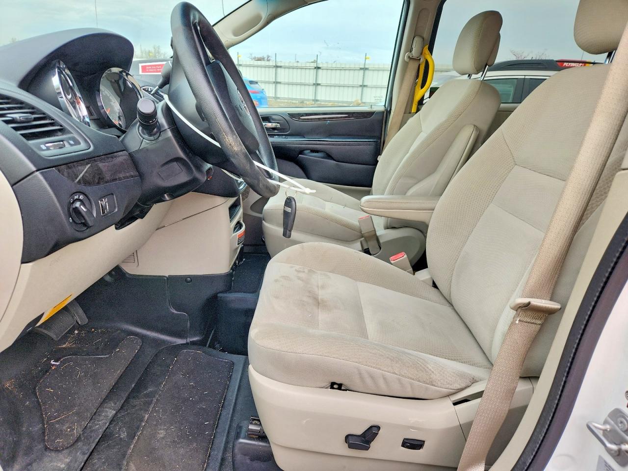 Dodge Caravan Se
