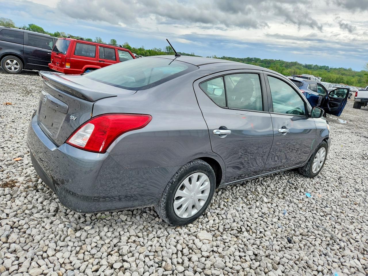 Nissan Versa 1.6 Sv