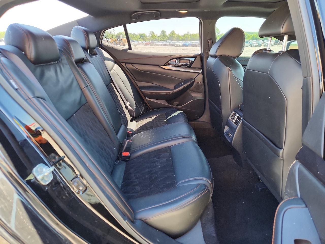 Nissan Maxima Sr