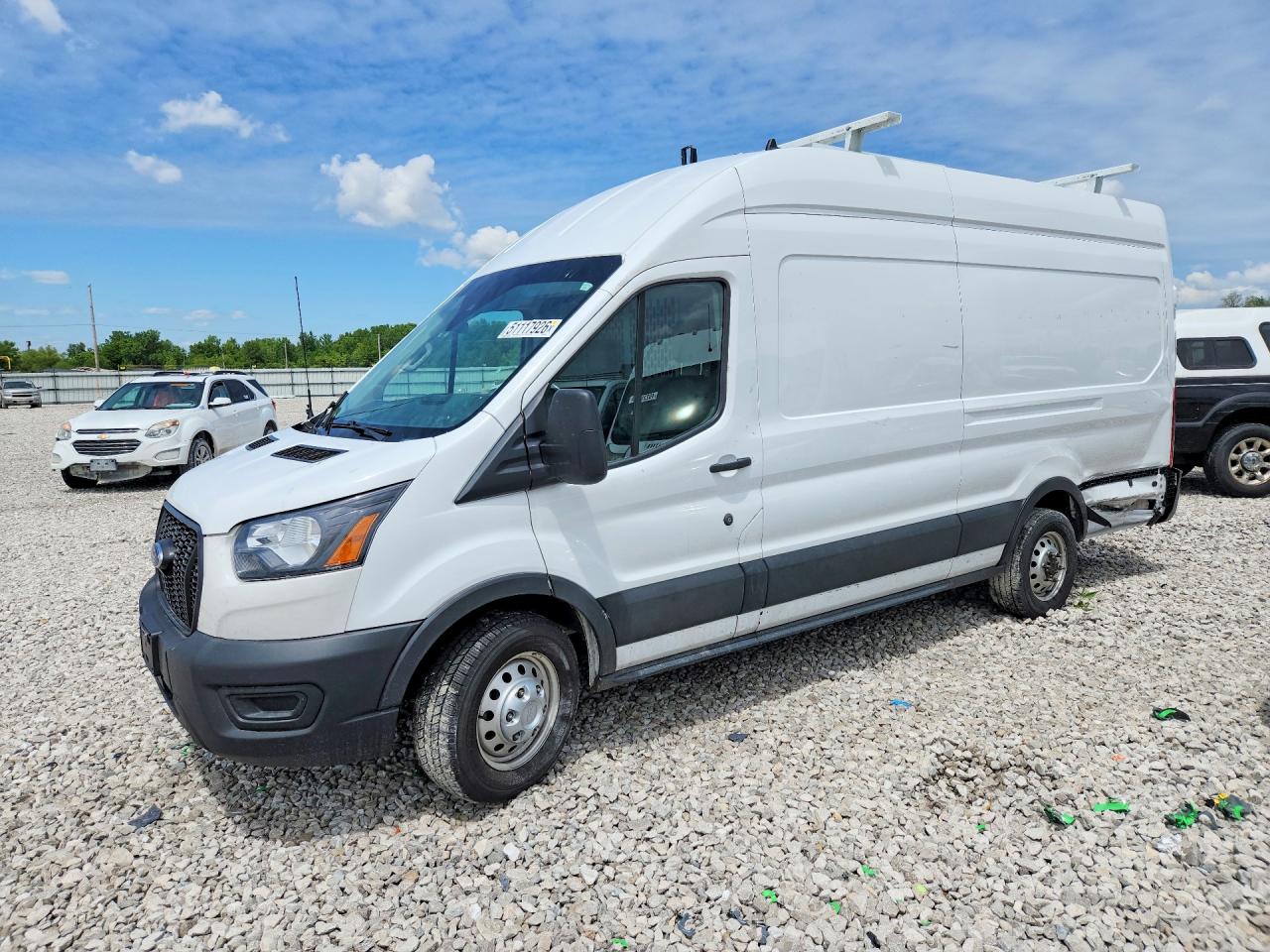 Salvage Ford Transit Image